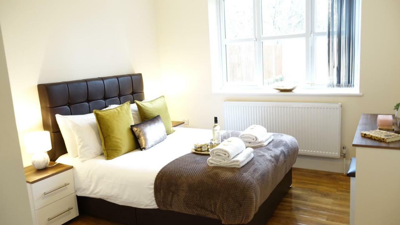 דירות Ashford  Luxury 2 Bed 2 Bath - Free Parking - 5Min To Airport - Sleeps 6 מראה חיצוני תמונה
